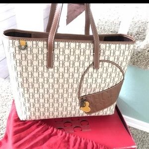 💥sold 💥Carolina Herrera tote bag